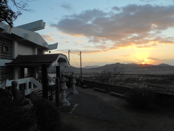 平成30年戊戌（つちのえいぬ）　初日の出