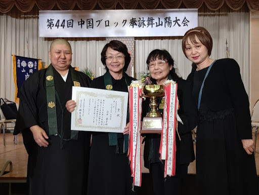 IMG_0001_BURST001201911071226431