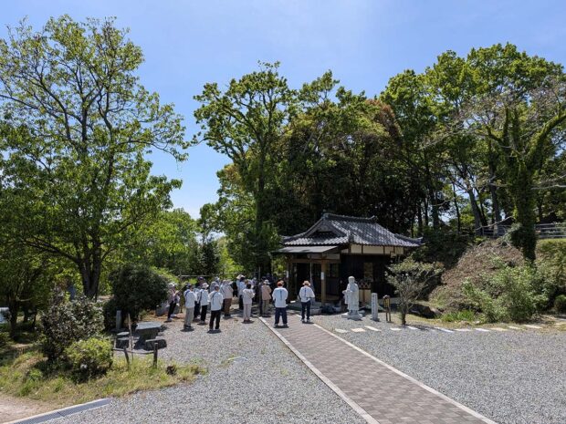 第64番札所　大師堂　本尊：阿弥陀如来